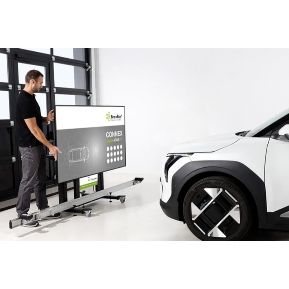CONNEX Digital ADAS 2.0 EXTRA جهاز معايرة ADAS بشاشة 75 بوصة دوّارة للمركبات التجارية والعربيات الكبيرة
