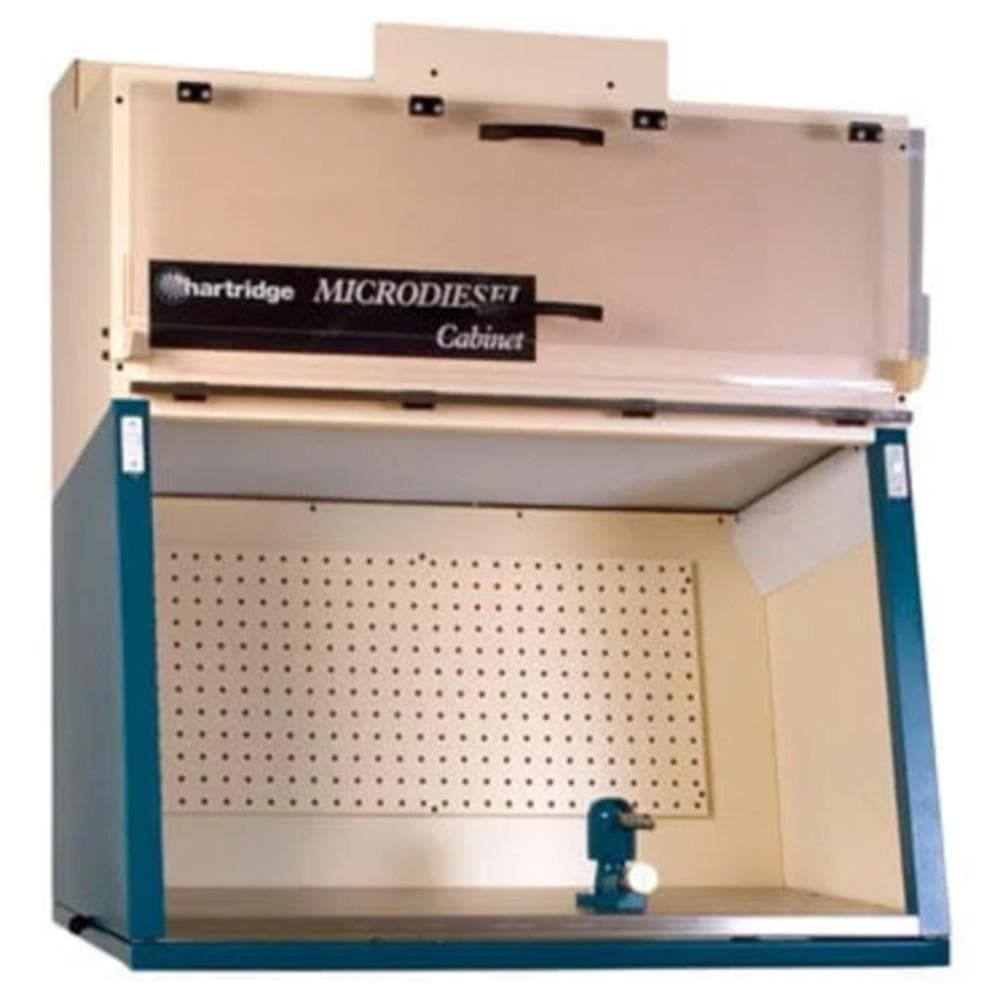 HM1000 Microdiesel – كابينة هواء نظيف (كلين رووم) لحماية وتقفيل رشاشات وطرمبات السولار